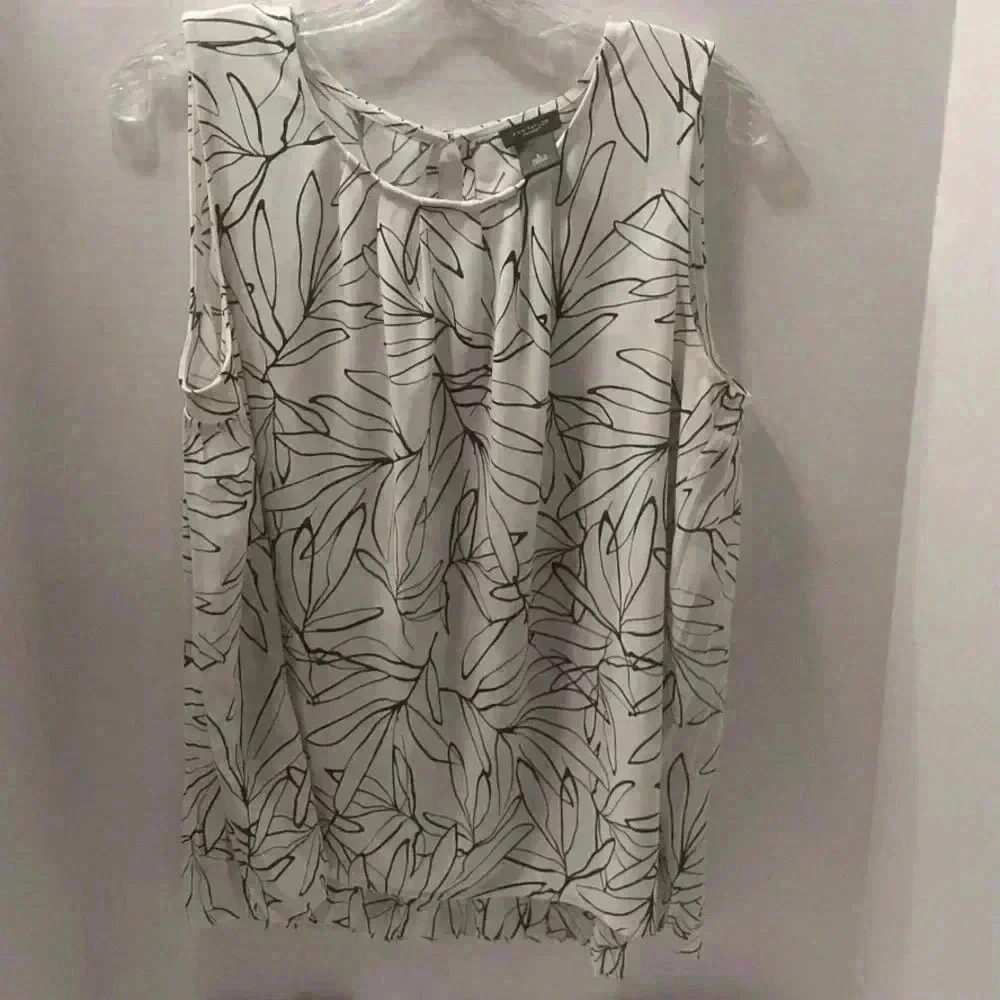 Ann Taylor Black and White Print Sleeveless Shell Blouse Size L